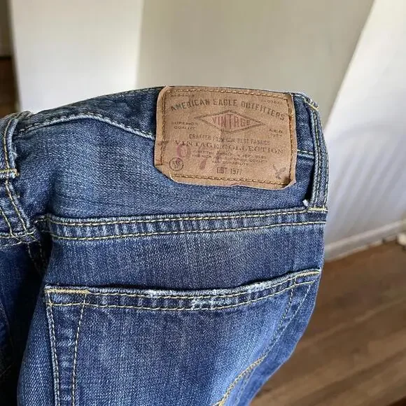 size 26x28 AEO American Eagle distressed slim jeans ExcellentC  100%Cotton - Picture 3 of 8